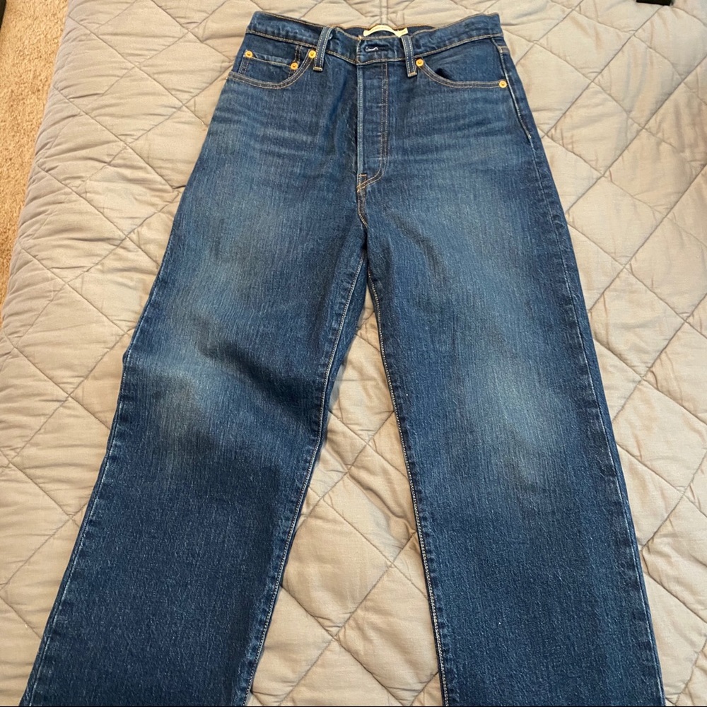 NWOT Ribcage Wide Leg Levi’s